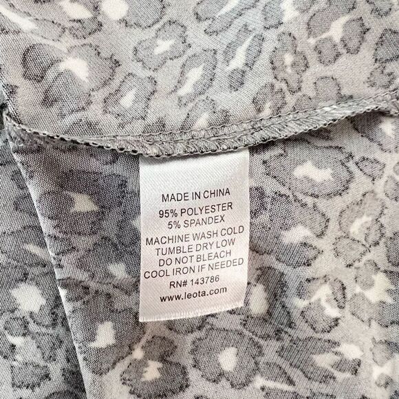 🔥🔥5 for $25🔥🔥 Leota Cheetah Print Wrap Top Tie Waist Slip-On Long Sleeve Dress - Picture 7 of 8